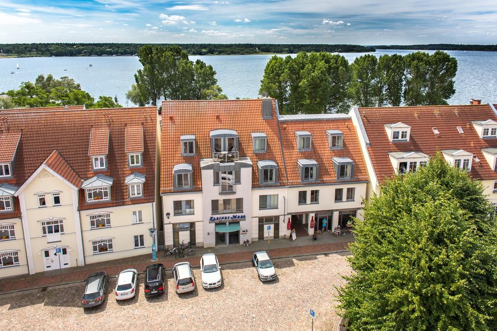 Hotel Kleines Meer Waren  Bagian luar foto